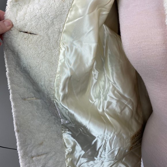 Vintage Ivory Faux Fur Coat Bagdad Styled by Sportowne Fabric by LaFrance - Picture 6 of 16